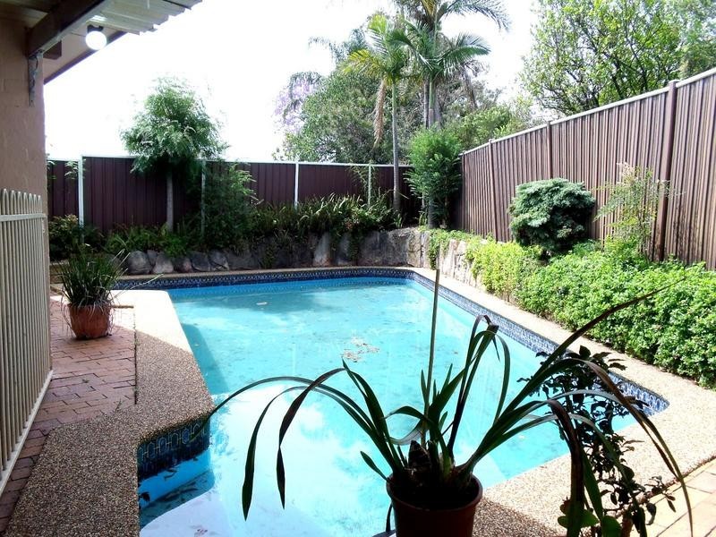 395 OLD WINDSOR ROAD, Winston Hills NSW 2153