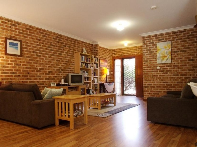 11/11-15 CROSS STREET, Baulkham Hills NSW 2153