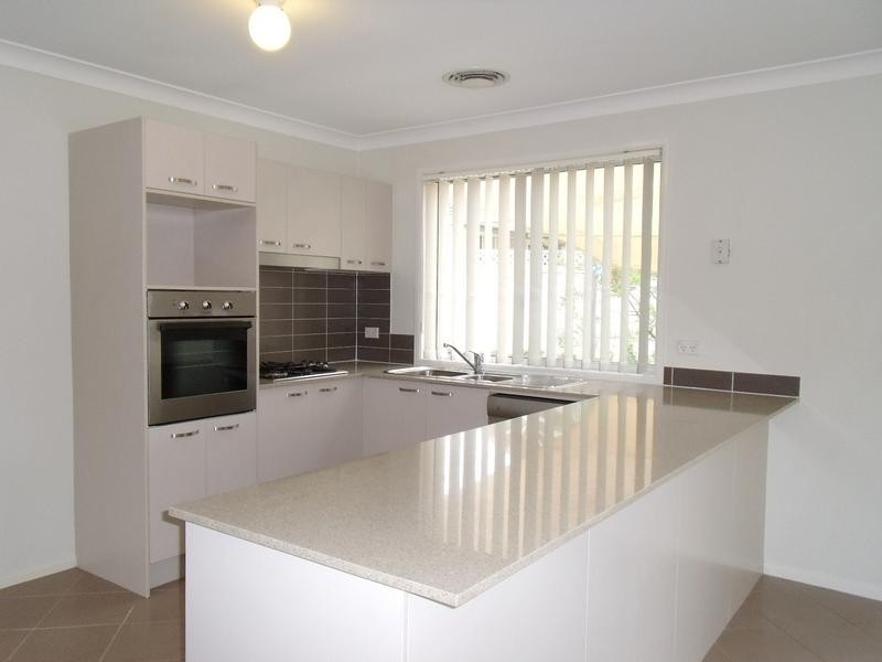 35 GALEA DRIVE, Glenwood NSW 2768