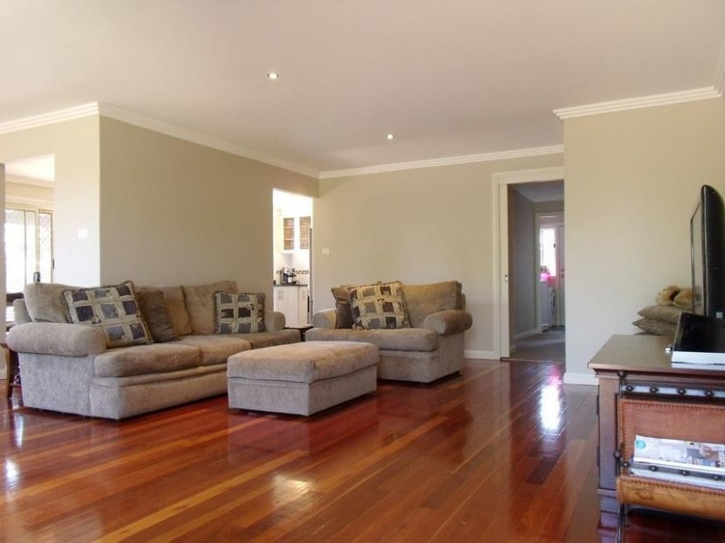 7 HENRY STREET, Baulkham Hills NSW 2153