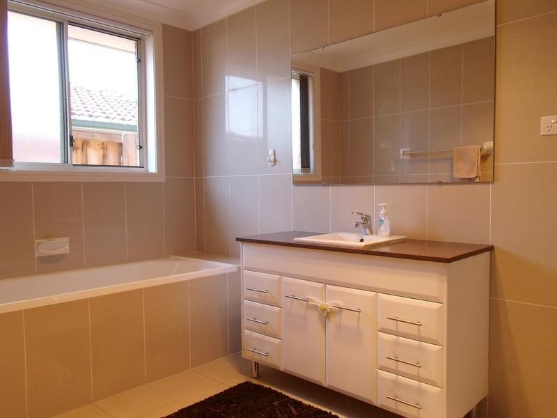 7 HENRY STREET, Baulkham Hills NSW 2153