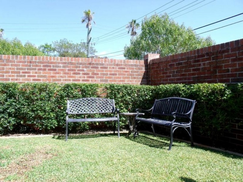 7 HENRY STREET, Baulkham Hills NSW 2153