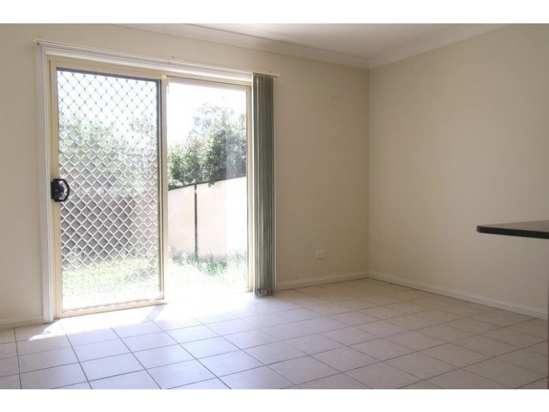 12/38 HILLCREST ROAD, Quakers Hill NSW 2763