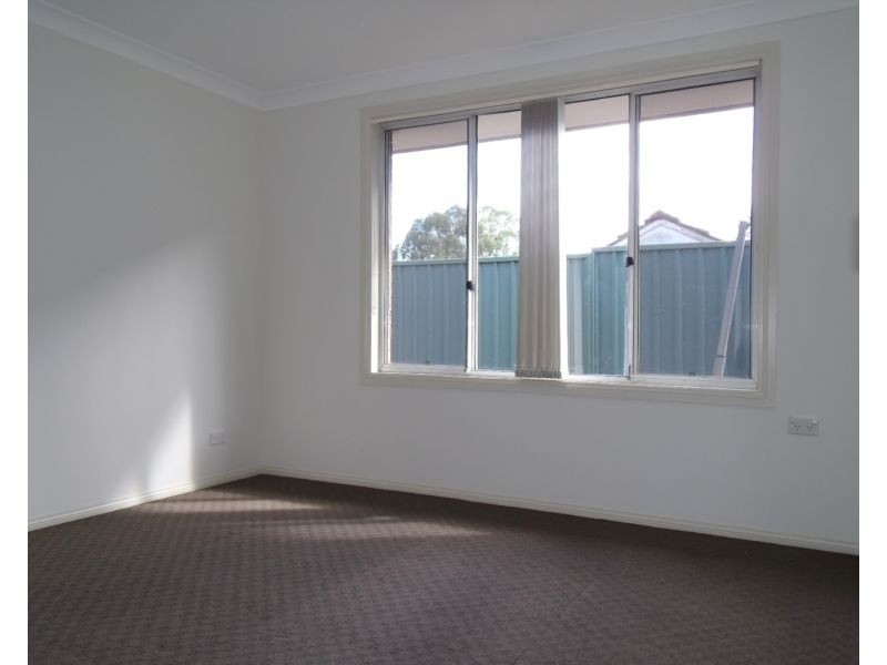 1A GLEN PLACE, Pendle Hill NSW 2145