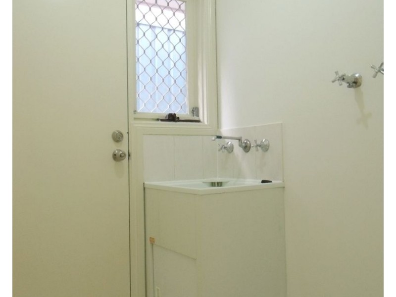 1A GLEN PLACE, Pendle Hill NSW 2145