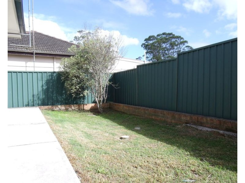 1A GLEN PLACE, Pendle Hill NSW 2145
