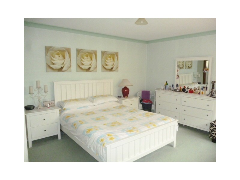 4/18a CONIE AVENUE, Baulkham Hills NSW 2153