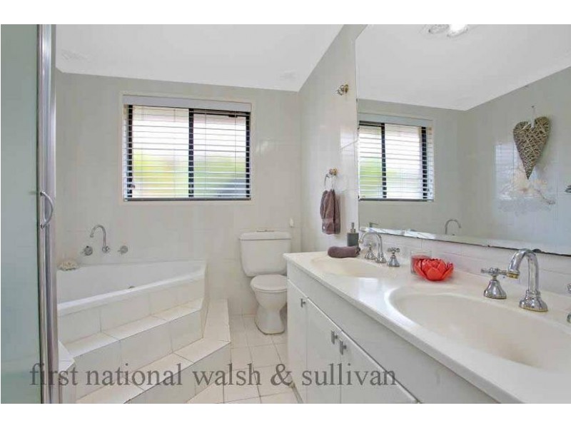 22 Hillcrest Ave, Winston Hills NSW 2153