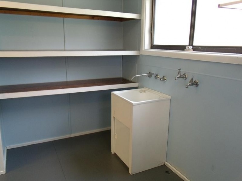 32 MERYLL AVENUE, Baulkham Hills NSW 2153