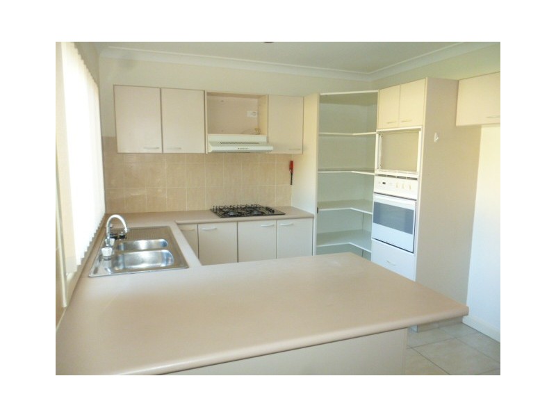 43 Ballandella Road, Toongabbie NSW 2146