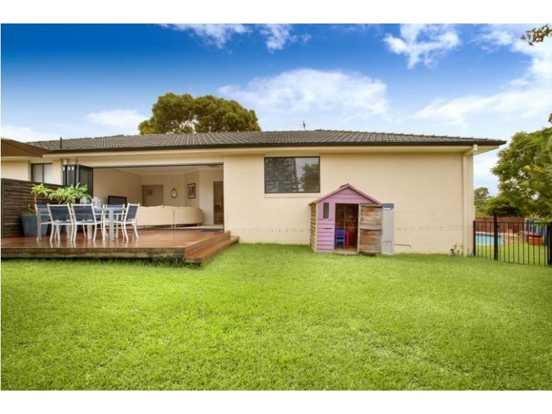 6 ATTLEE PLACE, Winston Hills NSW 2153