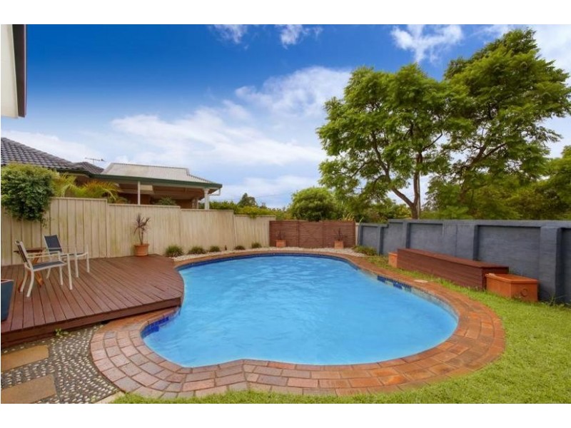 6 ATTLEE PLACE, Winston Hills NSW 2153