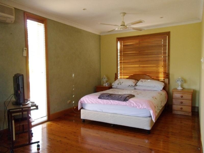 36 VALERIE AVENUE, Baulkham Hills NSW 2153