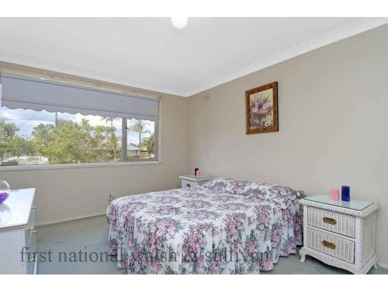 8 Wilson Ave, Winston Hills NSW 2153