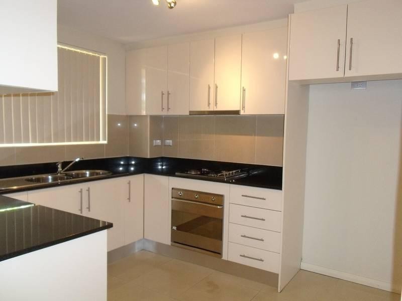 2/17-21 Meryll Avenue, Baulkham Hills NSW 2153