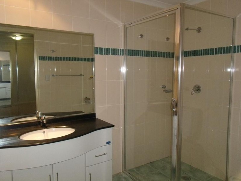 2/17-21 Meryll Avenue, Baulkham Hills NSW 2153