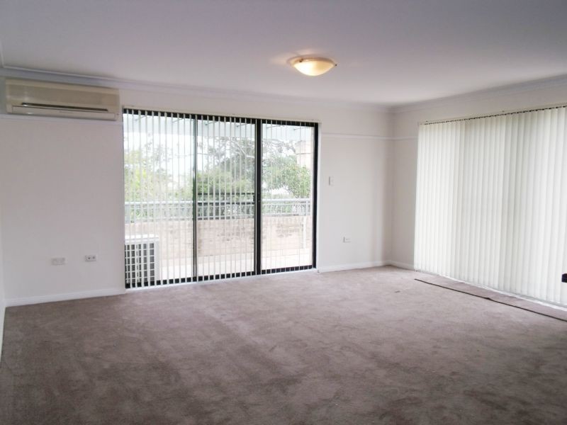32/56-64 Dobson Crescent, Baulkham Hills NSW 2153