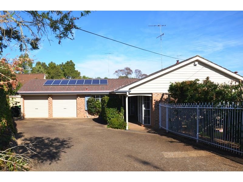 5 WHITEHAVEN PLACE, Castle Hill NSW 2154