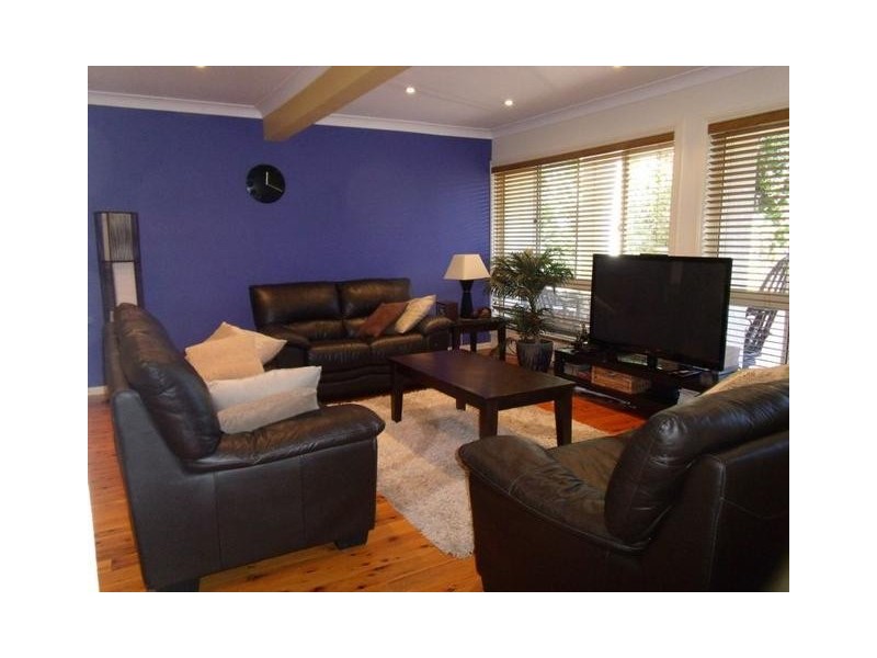 10 DELAIGH AVENUE, Baulkham Hills NSW 2153