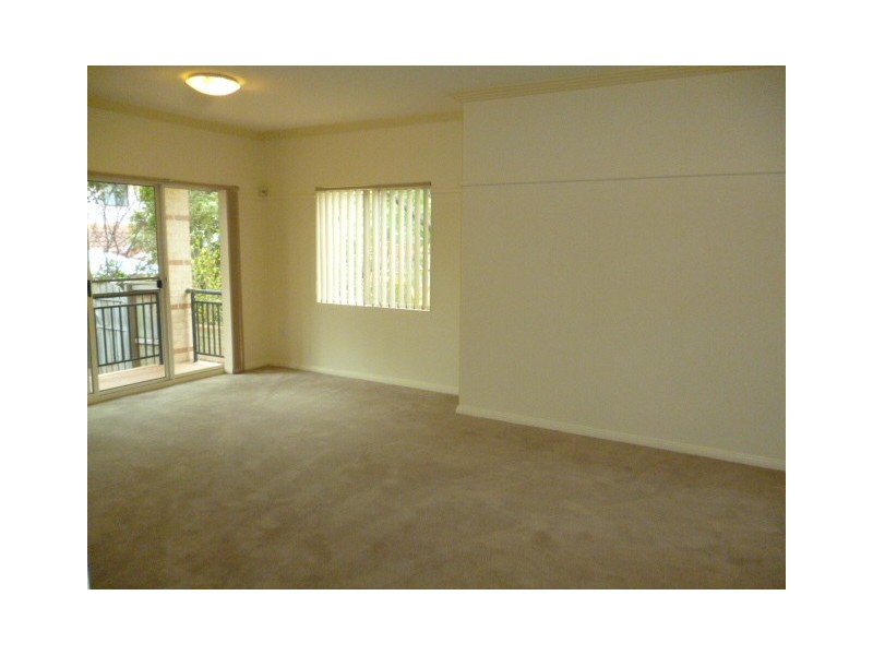 10/1 Kenneth Avenue, Baulkham Hills NSW 2153