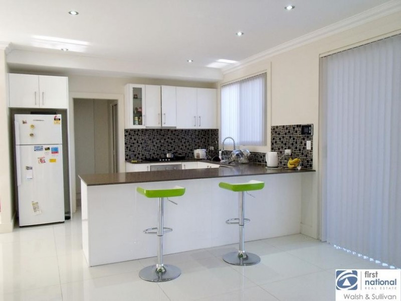 49 APPIAN CIRCUIT, Baulkham Hills NSW 2153