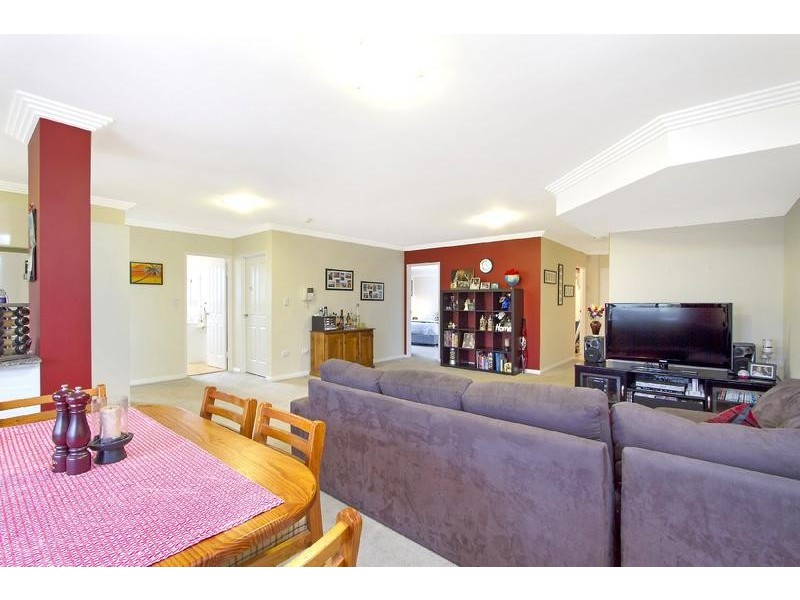 30/2a Conie Avenue, Baulkham Hills NSW 2153