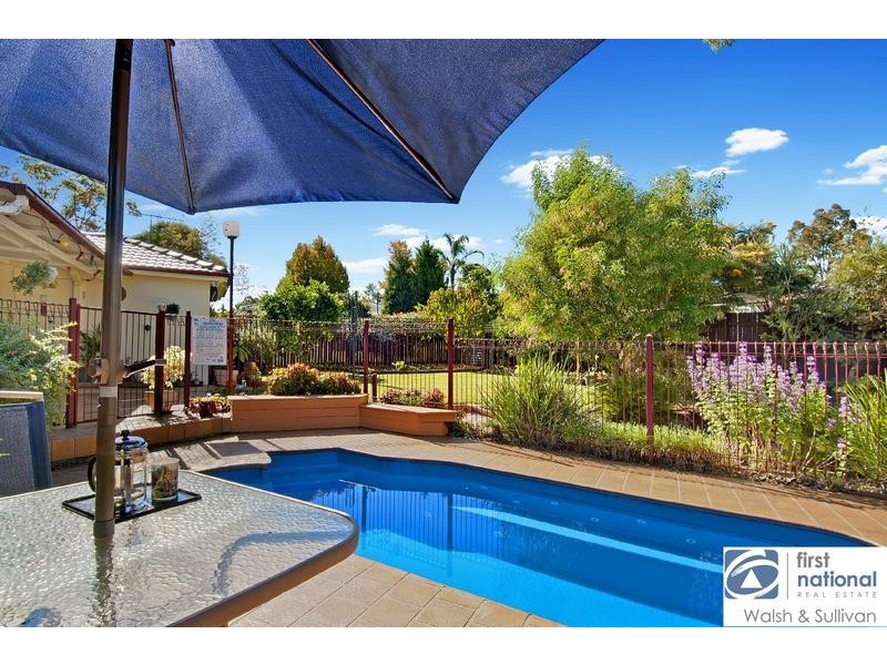 40 MULGRAY AVENUE, Baulkham Hills NSW 2153