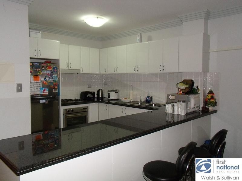 1/1A James Street, Baulkham Hills NSW 2153