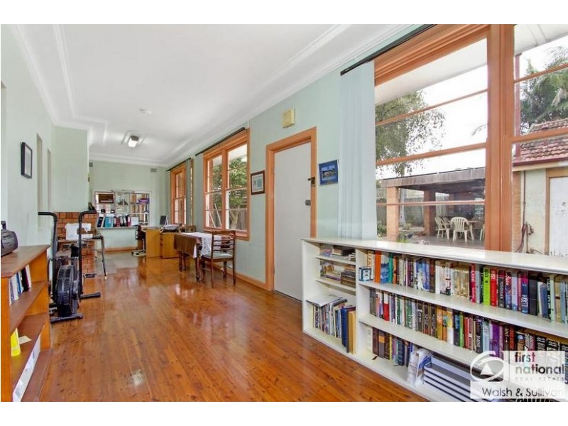 156 Windsor Road, Northmead NSW 2152