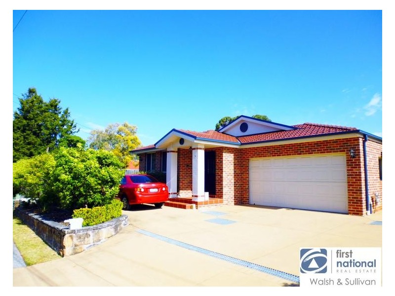 24 JINDABYNE AVENUE, Baulkham Hills NSW 2153