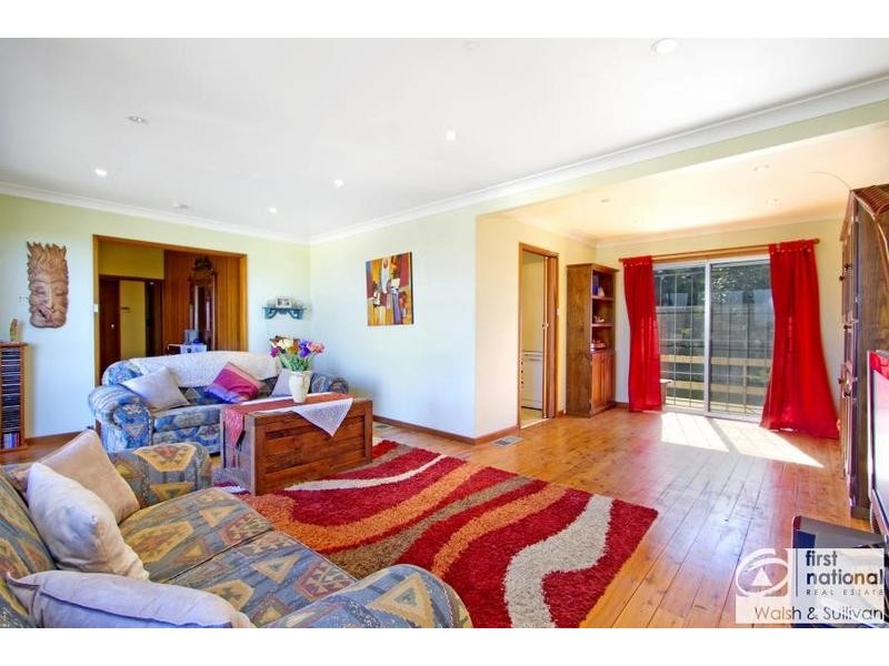 15 RUTLAND AVENUE, Baulkham Hills NSW 2153