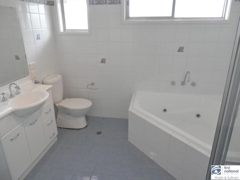 9 GREENHILL CLOSE, Castle Hill NSW 2154