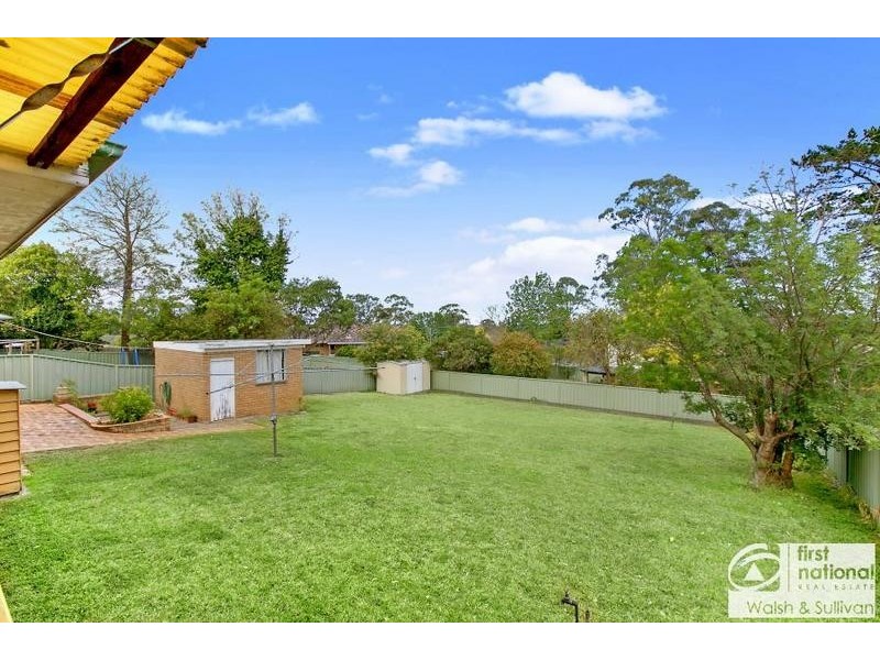 4 Buckingham Road, Baulkham Hills NSW 2153