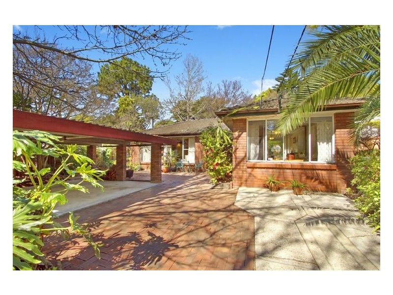 25 BAKER CRESCENT, Baulkham Hills NSW 2153