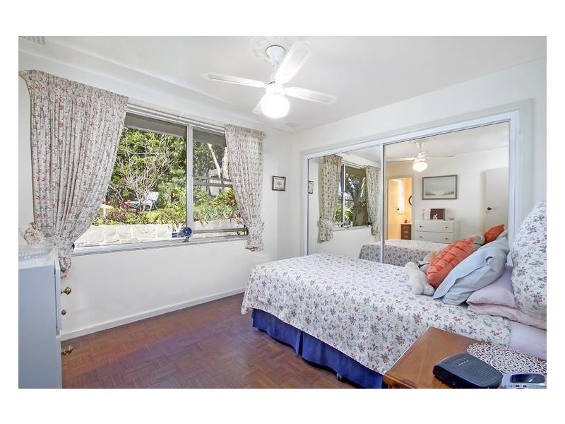 25 BAKER CRESCENT, Baulkham Hills NSW 2153