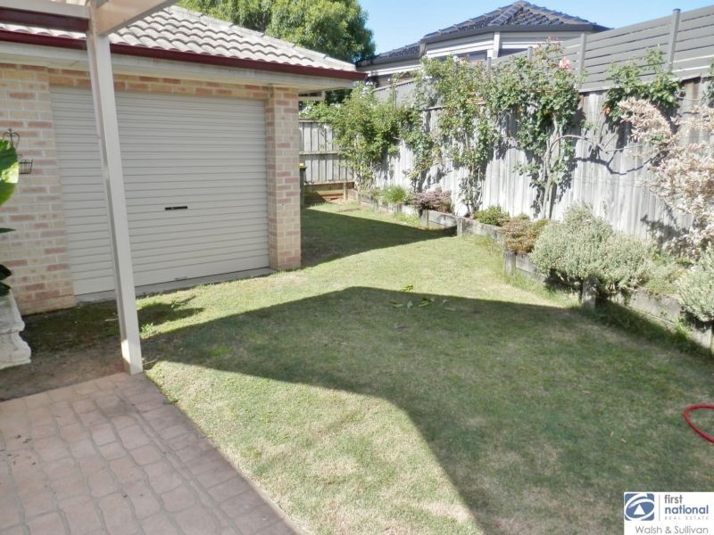 4 COOYAL PLACE, Glenwood NSW 2768