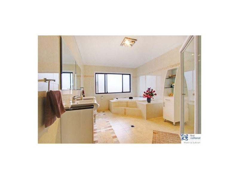 7 FINCH PLACE, Castle Hill NSW 2154