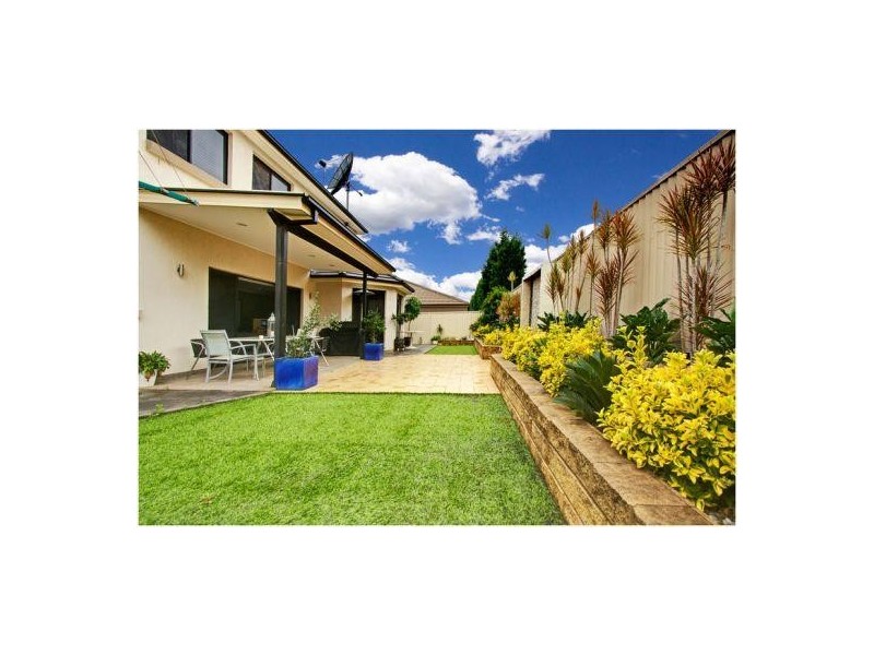 7 FINCH PLACE, Castle Hill NSW 2154