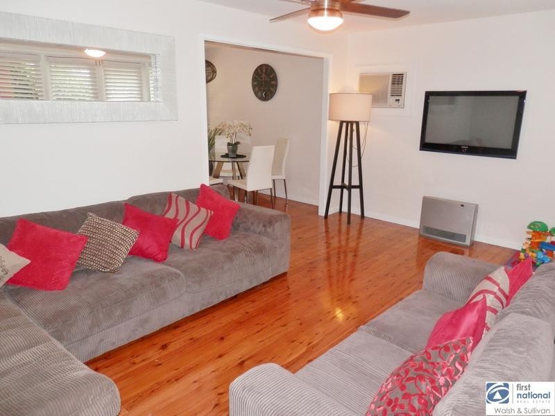 4 MELBOURNE ROAD, Winston Hills NSW 2153