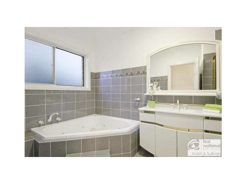 89 AMPHITHEATRE CIRCUIT, Baulkham Hills NSW 2153