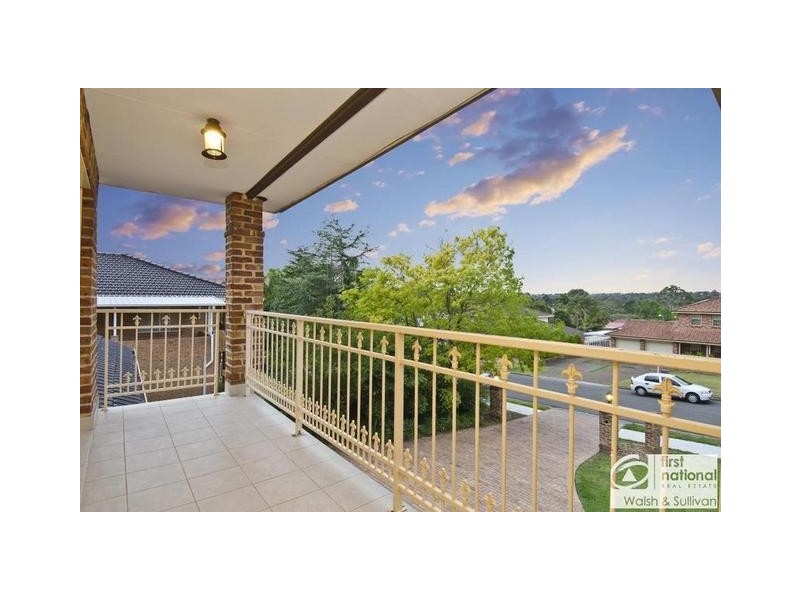 89 AMPHITHEATRE CIRCUIT, Baulkham Hills NSW 2153