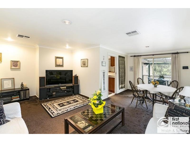 34 Joseph Banks Drive, Kings Langley NSW 2147