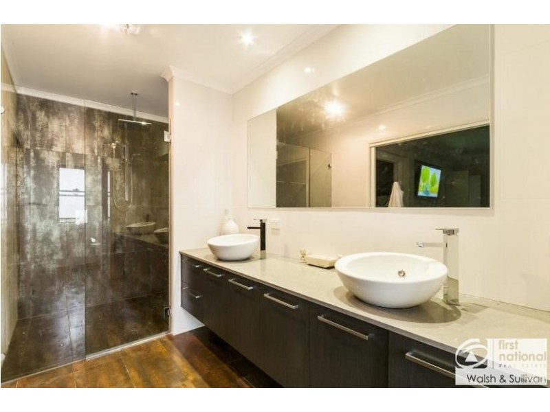 44 Appian Circuit, Baulkham Hills NSW 2153