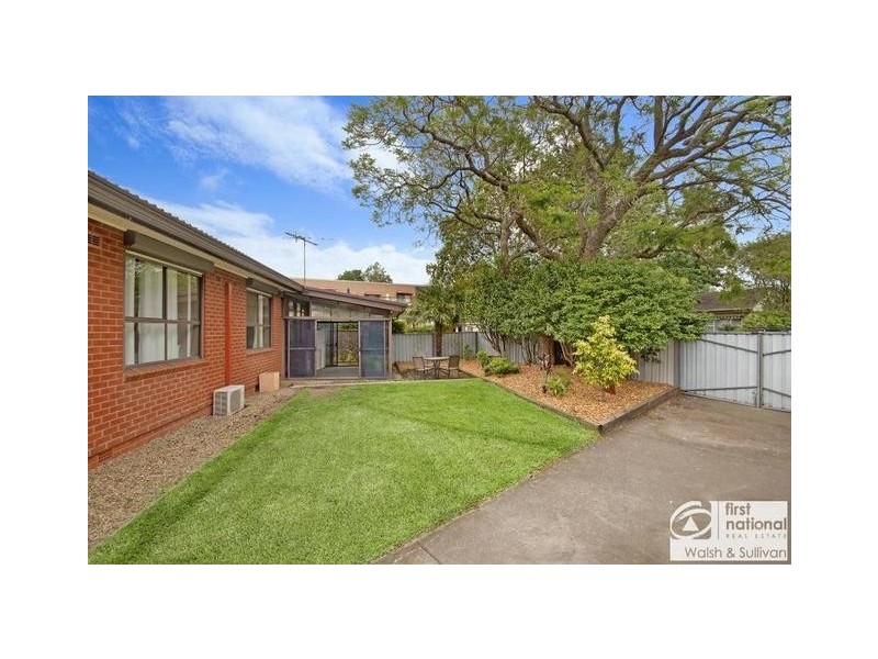 24 BEAMISH ROAD, Northmead NSW 2152