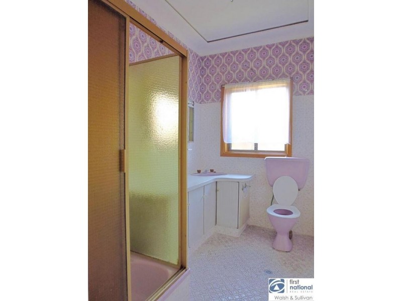 5 GRAHAM CRESCENT, Baulkham Hills NSW 2153