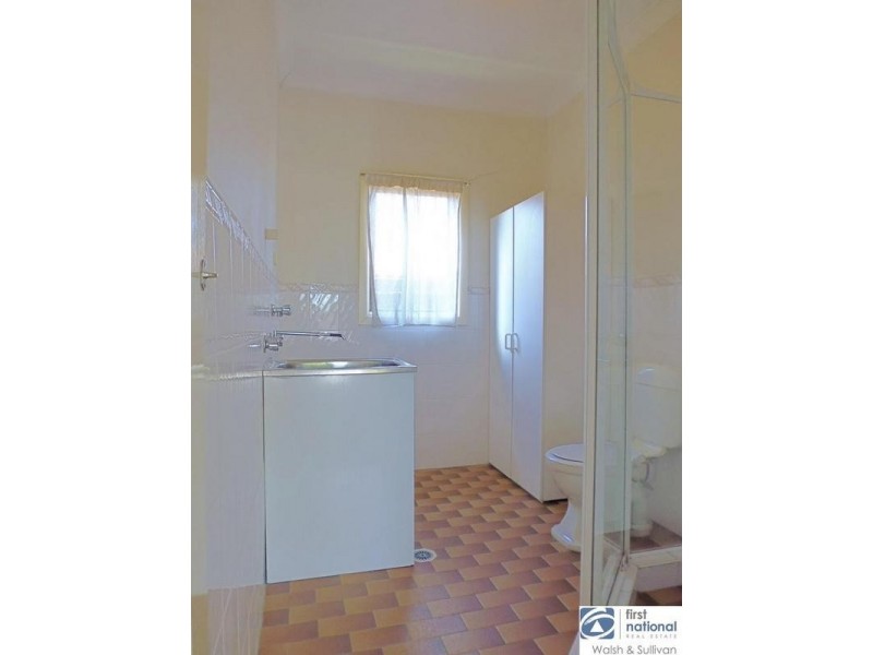 5 GRAHAM CRESCENT, Baulkham Hills NSW 2153