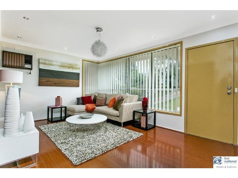 33 CLACKMANNAN ROAD, Winston Hills NSW 2153