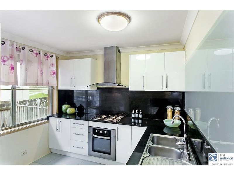 33 CLACKMANNAN ROAD, Winston Hills NSW 2153