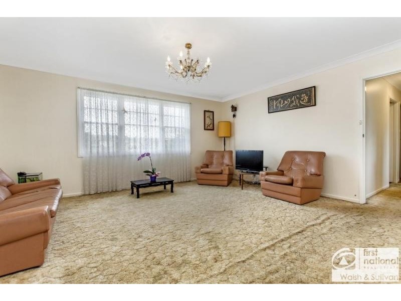 33 Valerie Ave, Baulkham Hills NSW 2153