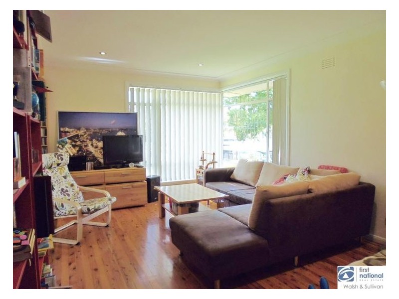33 BAKER CRESCENT, Baulkham Hills NSW 2153